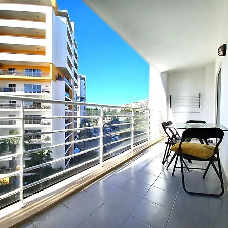 Edificio Lumina Sunshine