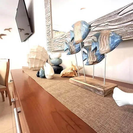 Marina Plaza * 波尔蒂芒