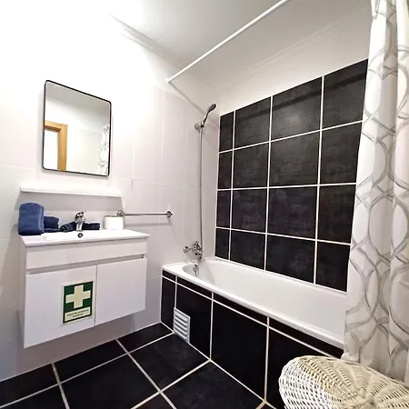 Apartment Marina Plaza