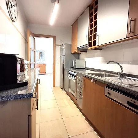 Marina Plaza Appartement *