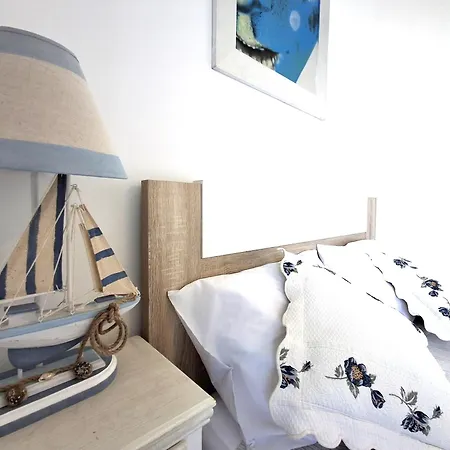 Marina Plaza Appartement *